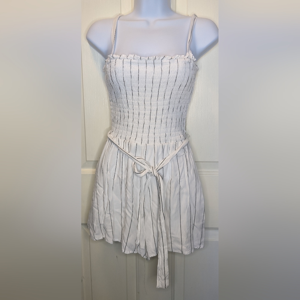Women's White W/Gray Stripes Shorts Jumper. 1 piece. Mi Ami. Size XS